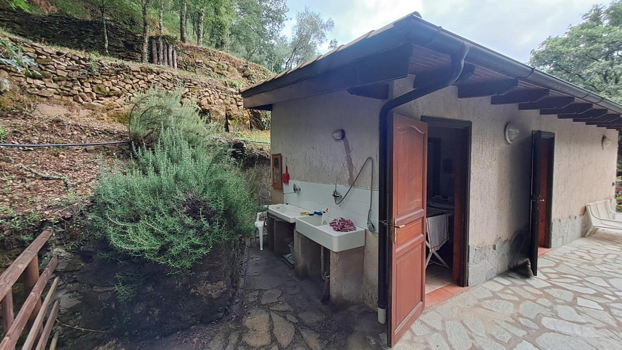 Agricamping Ponteraggio N.1 Hotel Dolceacqua Eksteriør billede